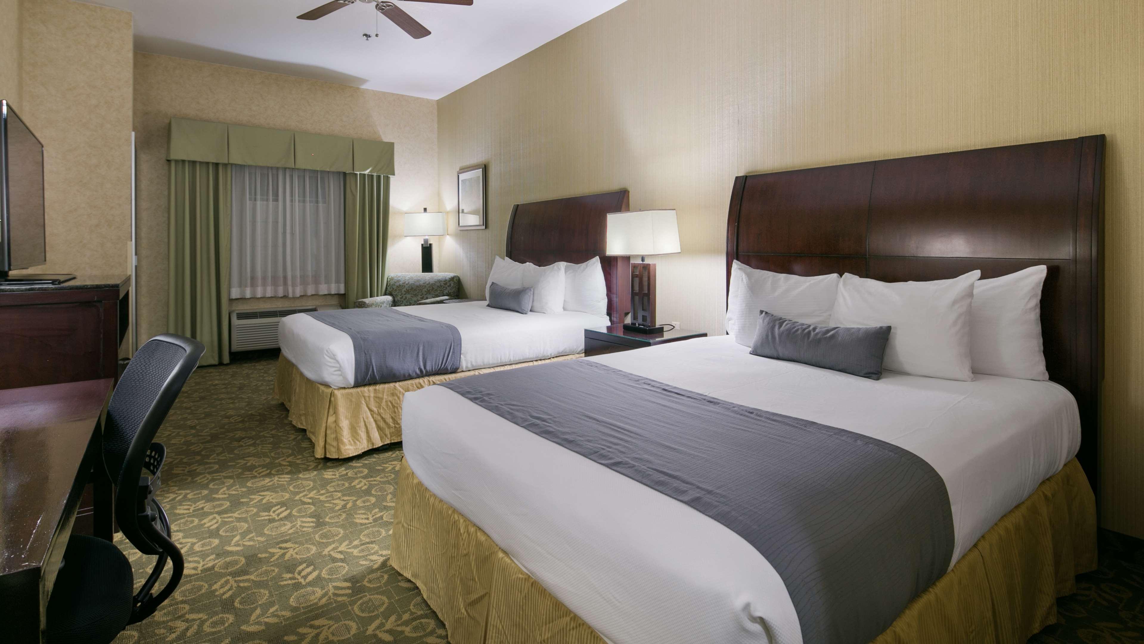 Best Western Plus Wasco Inn & Suites Eksteriør billede
