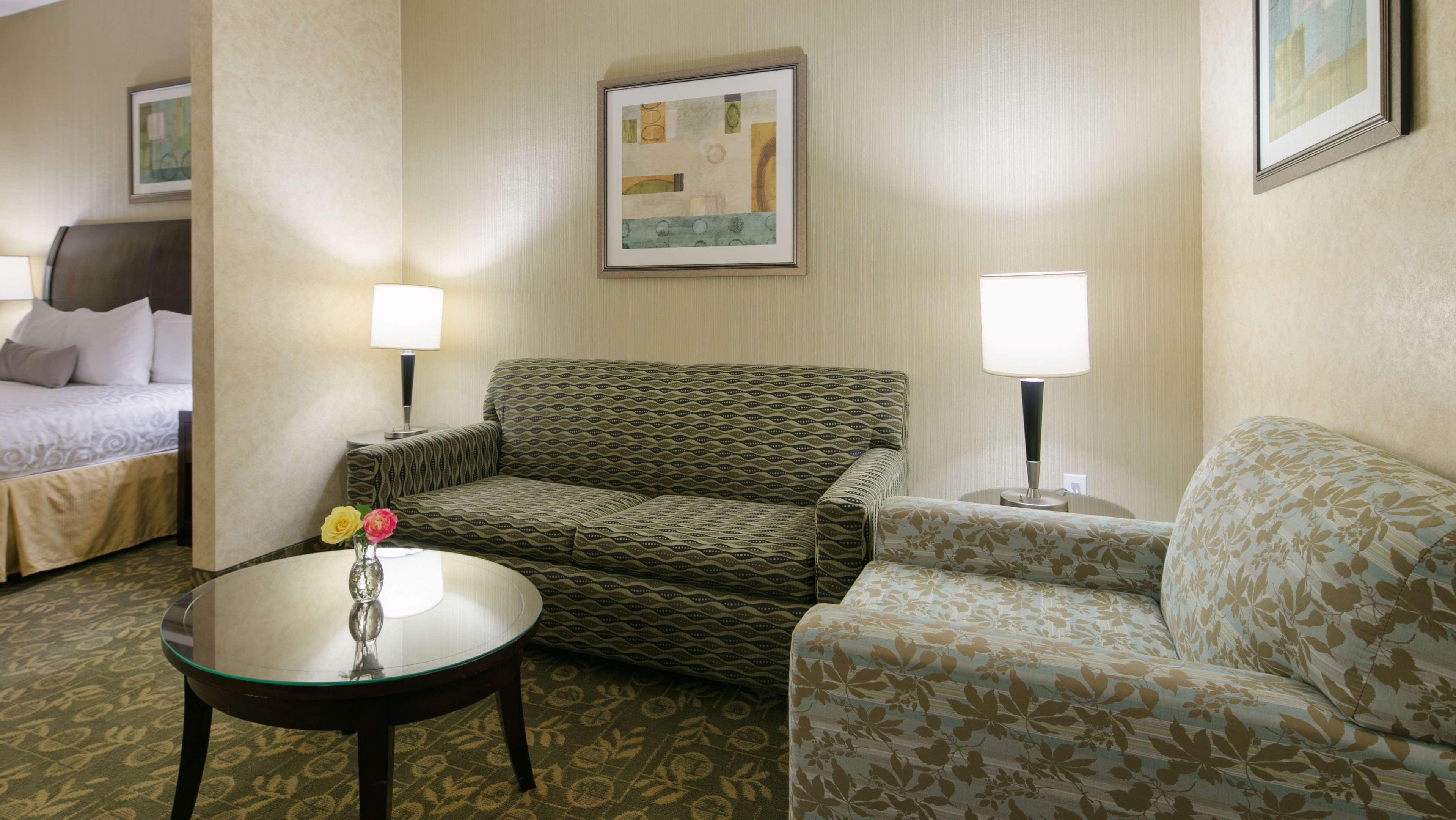Best Western Plus Wasco Inn & Suites Eksteriør billede
