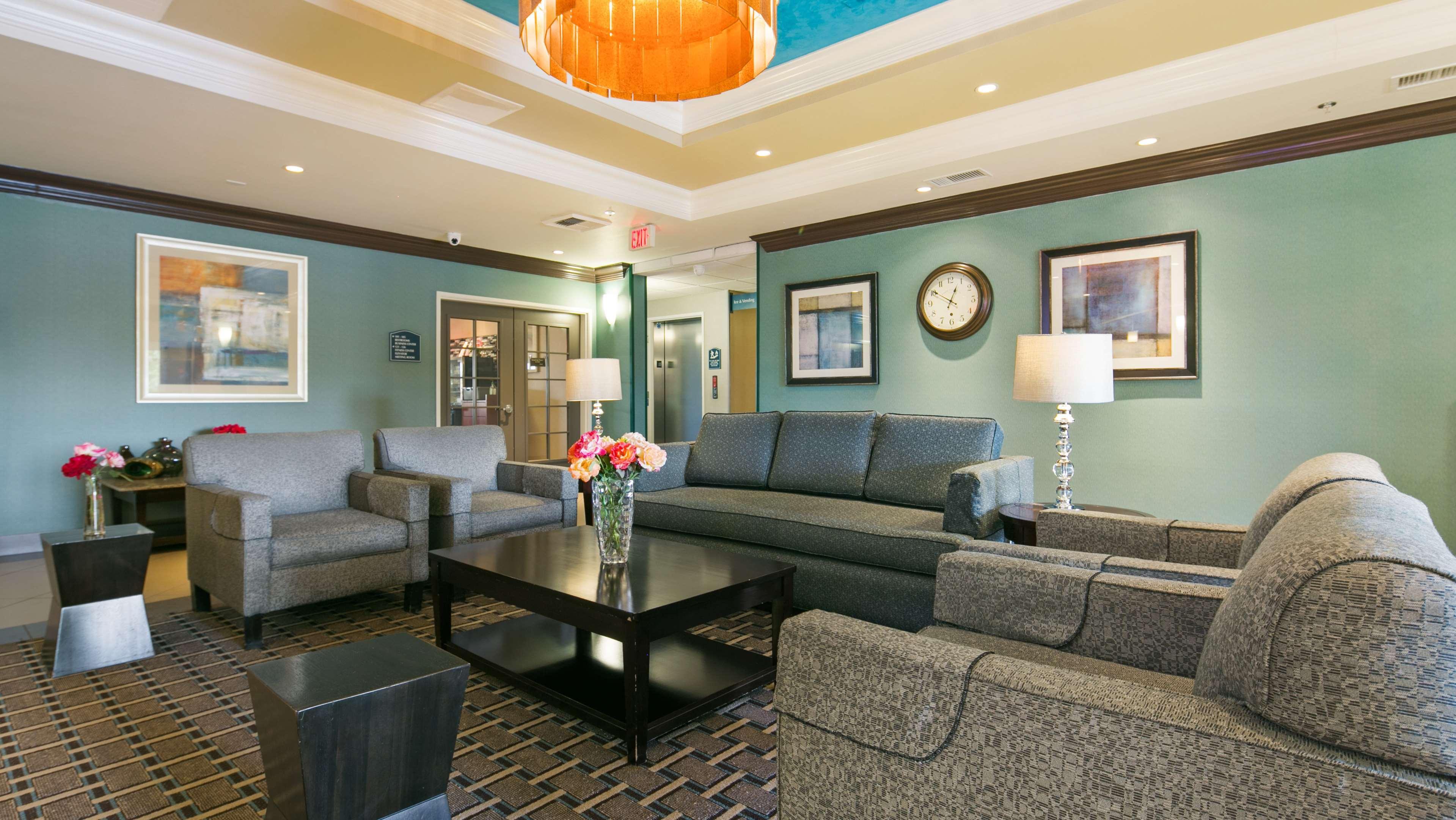 Best Western Plus Wasco Inn & Suites Eksteriør billede