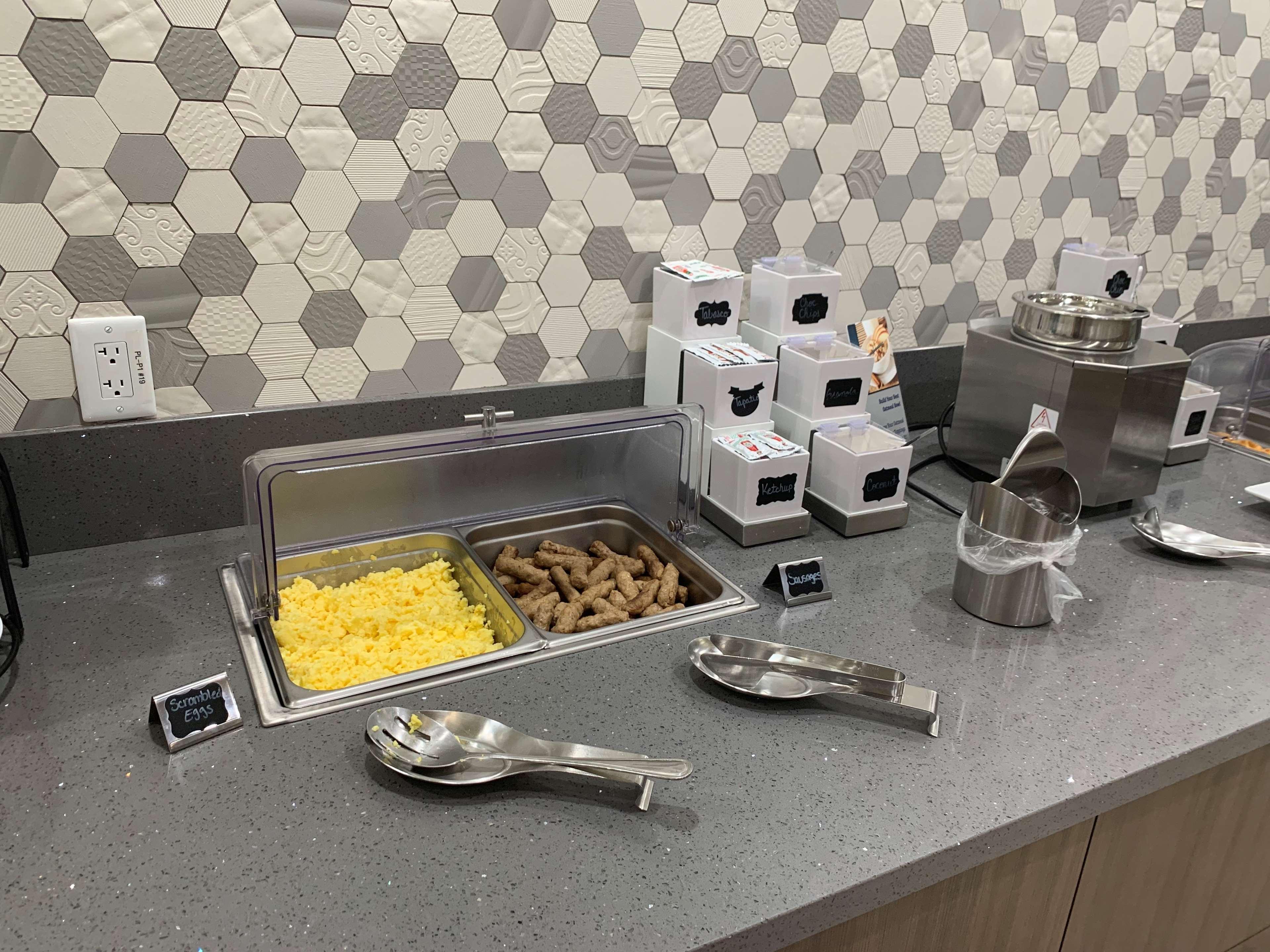 Best Western Plus Wasco Inn & Suites Eksteriør billede