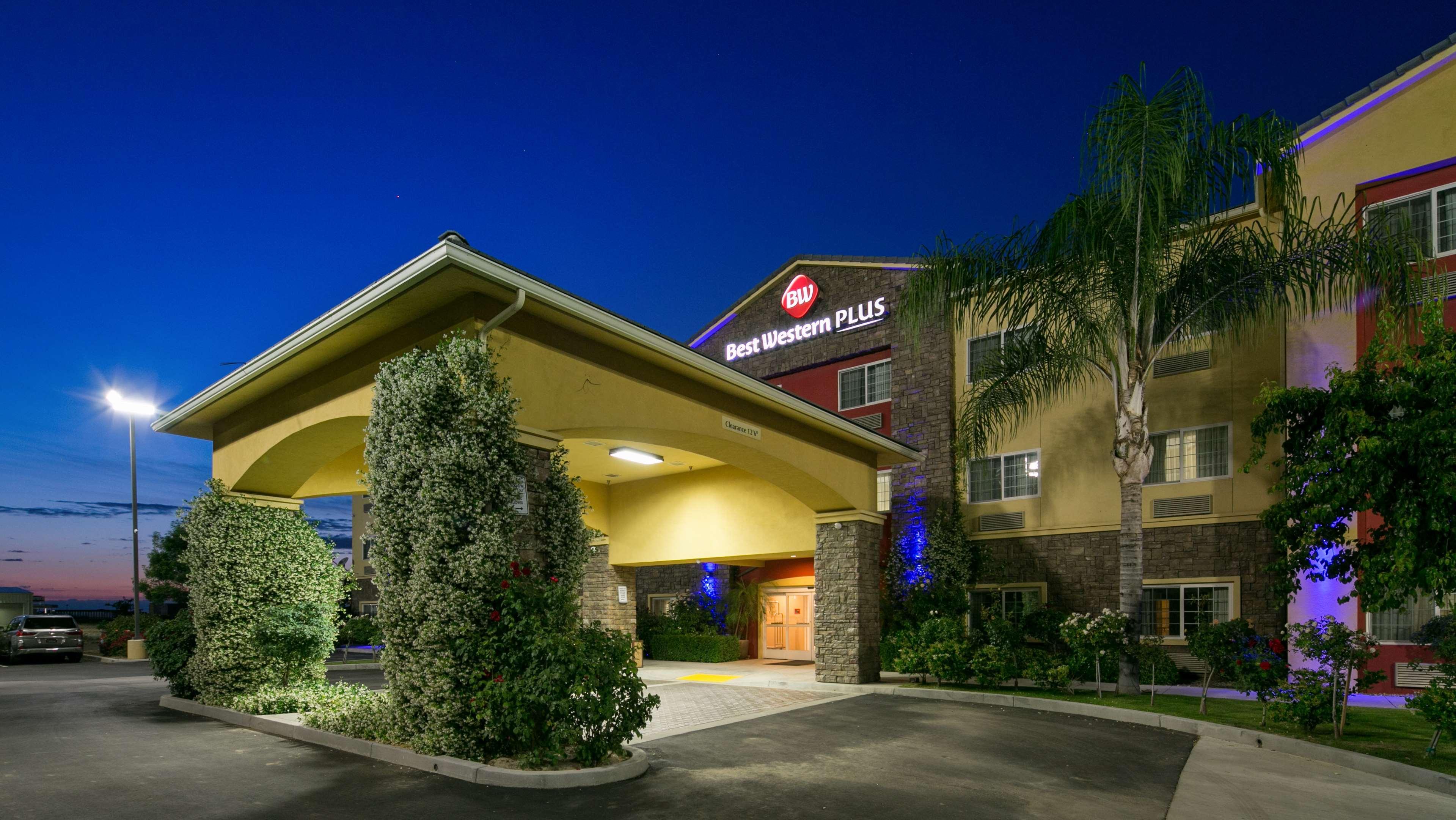 Best Western Plus Wasco Inn & Suites Eksteriør billede