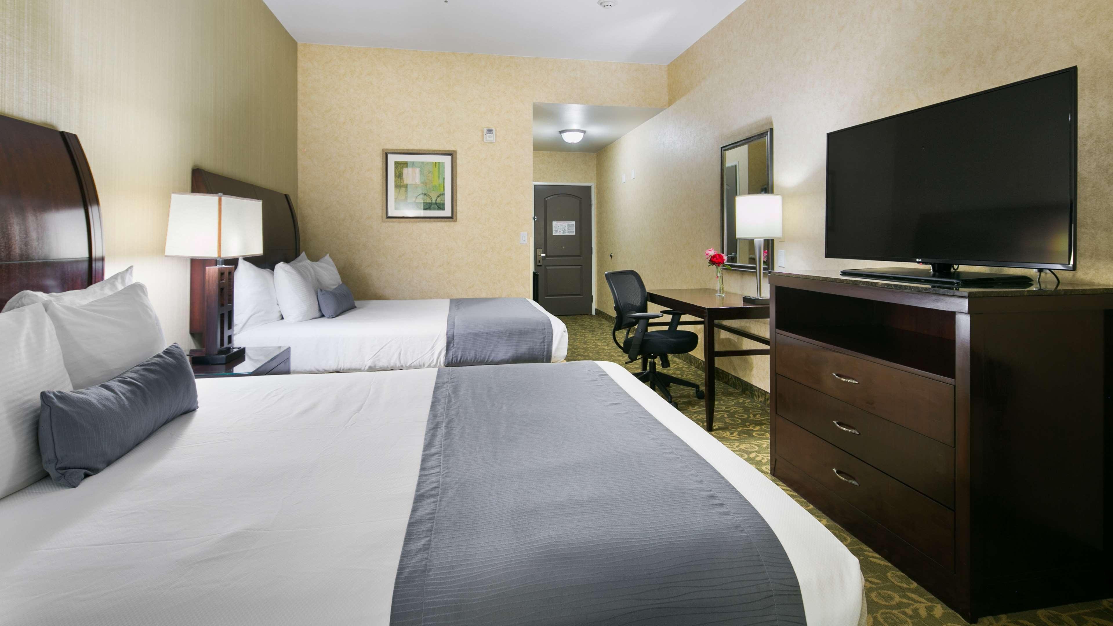 Best Western Plus Wasco Inn & Suites Eksteriør billede