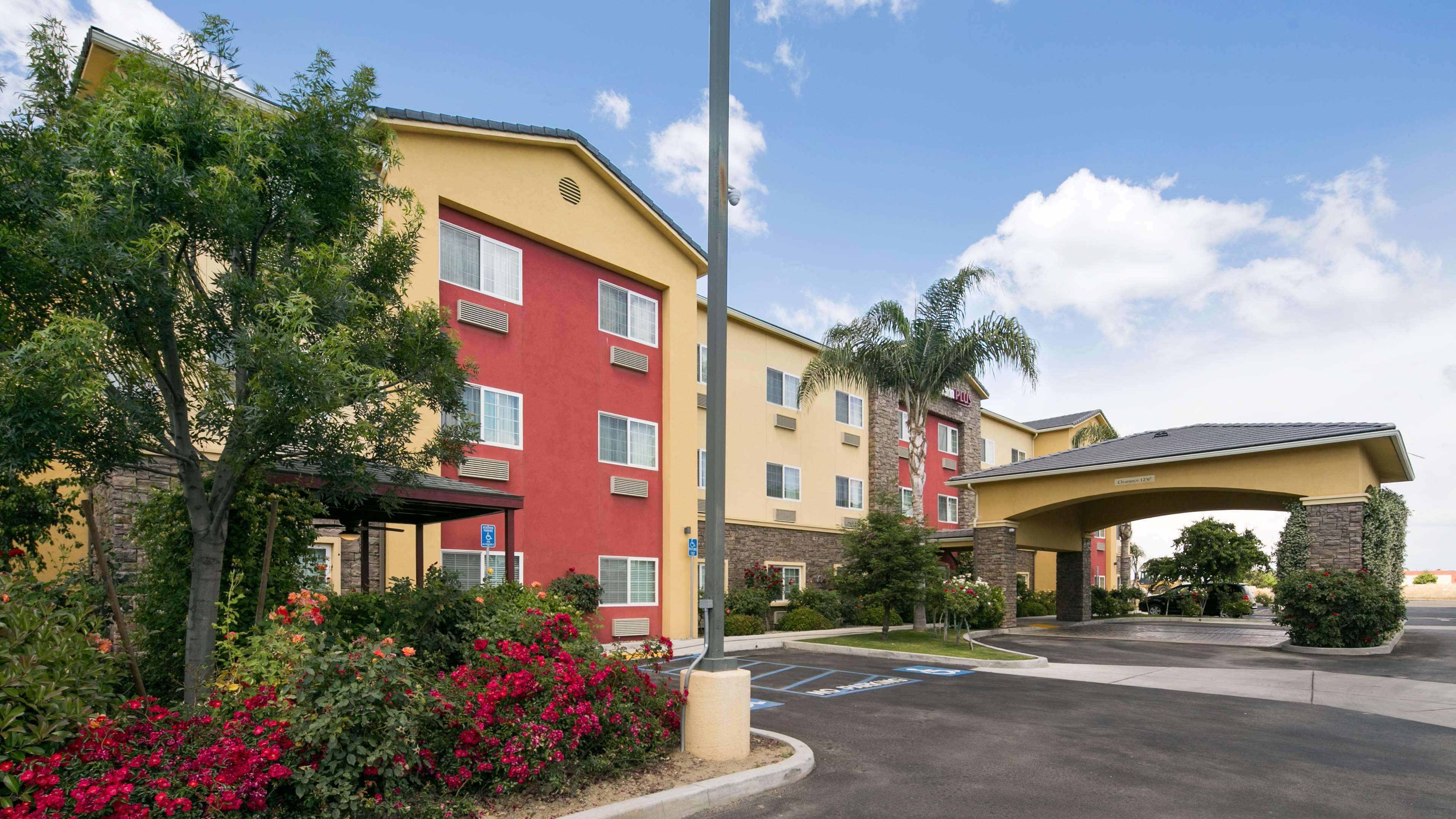 Best Western Plus Wasco Inn & Suites Eksteriør billede