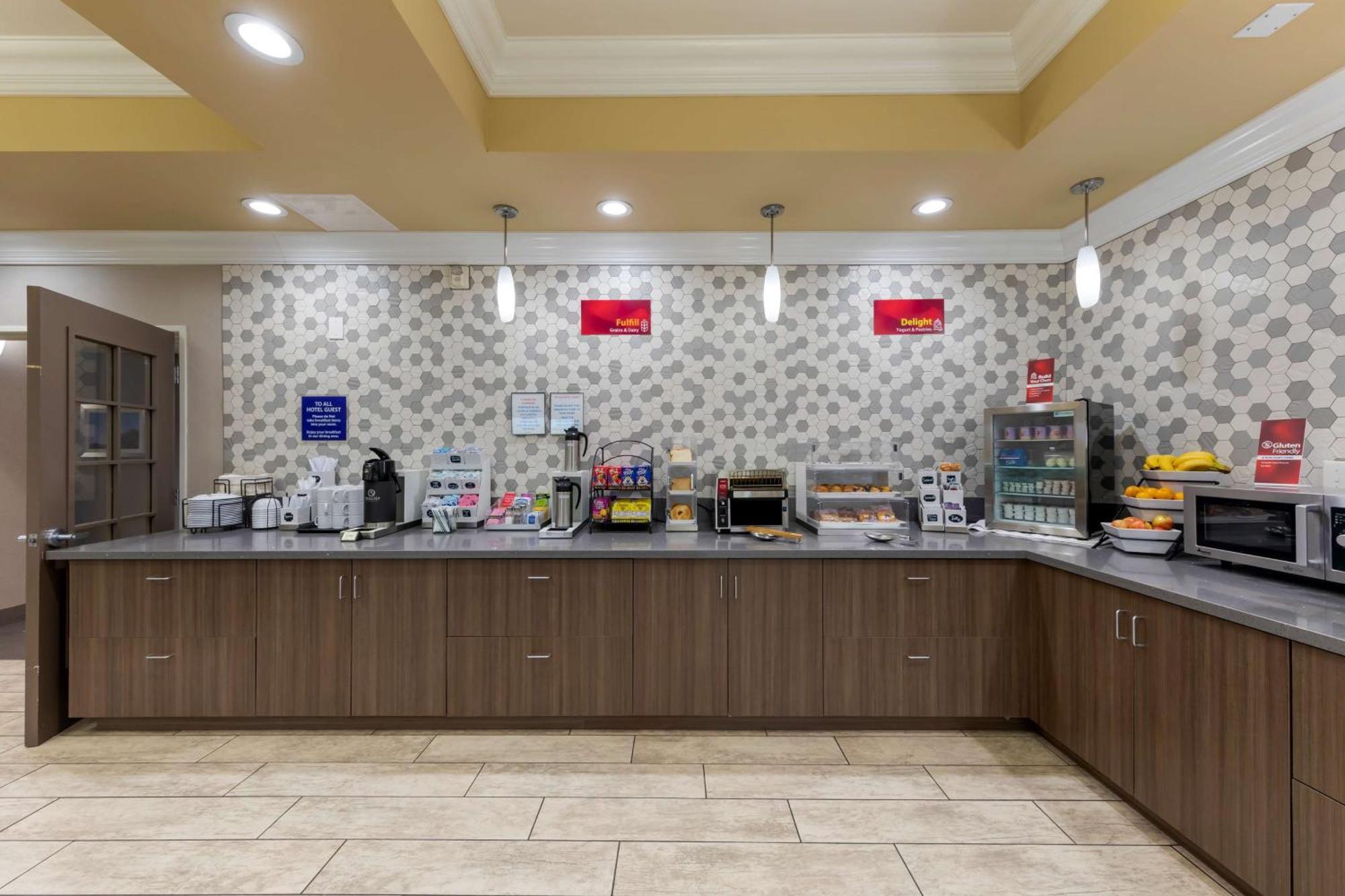 Best Western Plus Wasco Inn & Suites Eksteriør billede