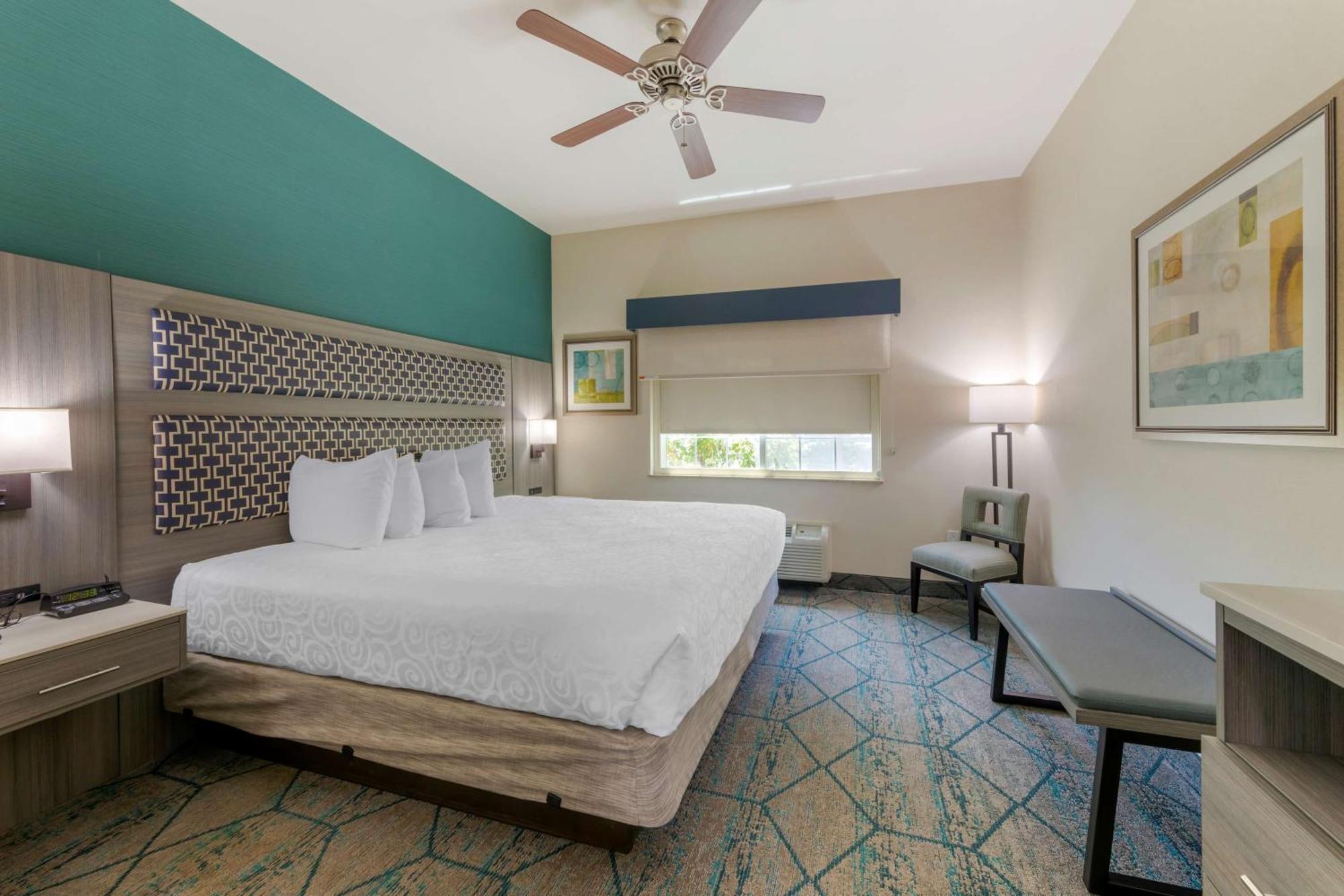 Best Western Plus Wasco Inn & Suites Eksteriør billede