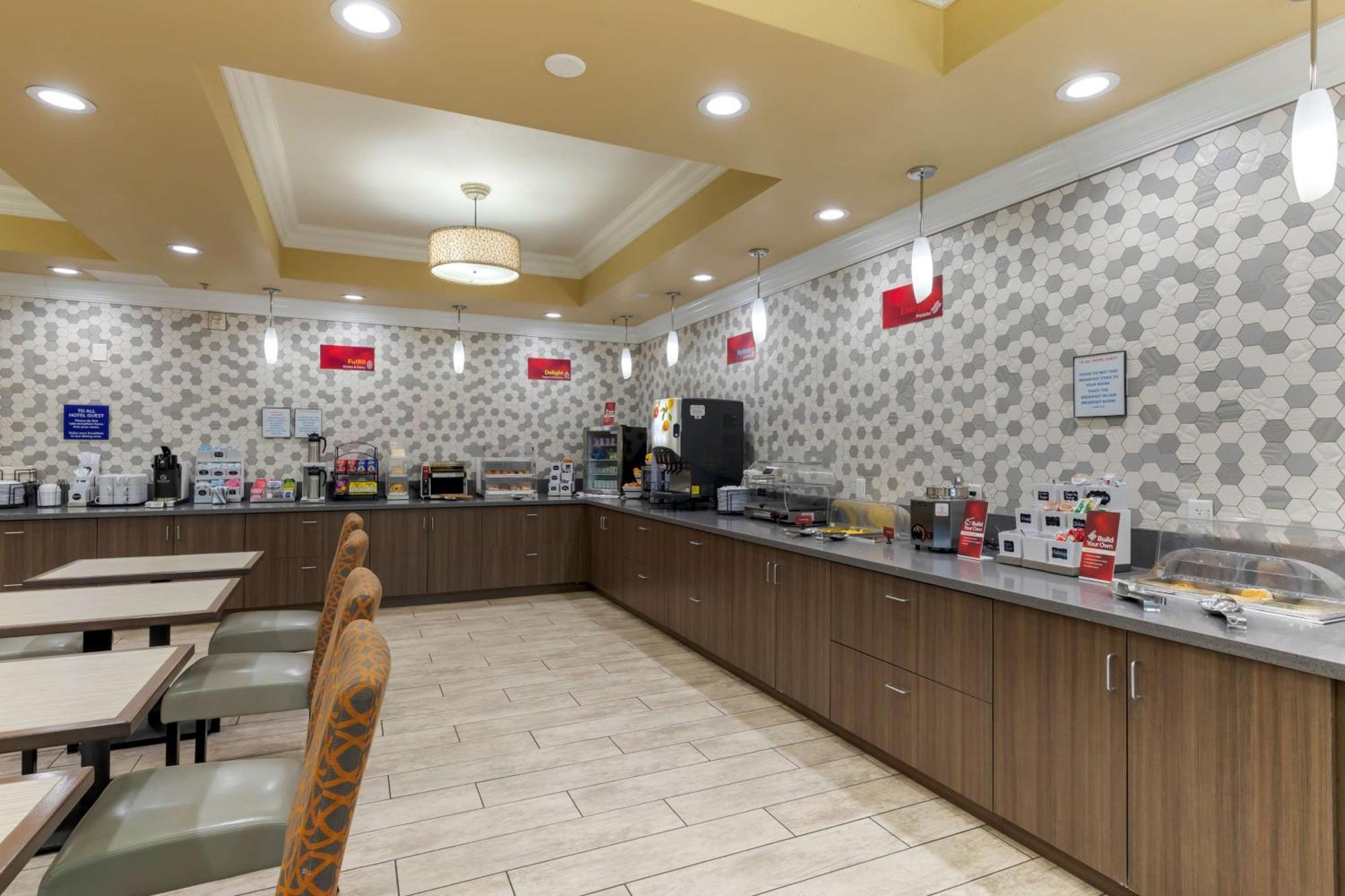 Best Western Plus Wasco Inn & Suites Eksteriør billede